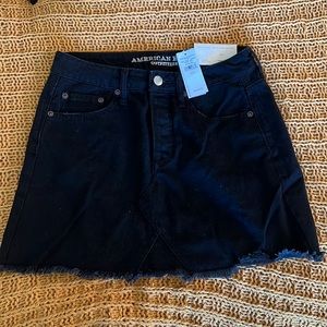 American EAGLE size 2 denim skirt black